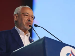 محكمة تونسية تصدر أحكاما مشددة بالسجن على الغنوشي وسياسيين كبار تتراوح من 12 إلى 35 عاما