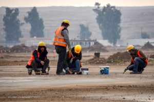 العراق: مطار الموصل يخلع دمار "داعش" ويعاود العمل