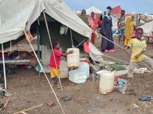 السودان: قتلى وجرحى بغارات دامية شنتها قوات الدعم السريع على مخيم للنازحين في الفاشر