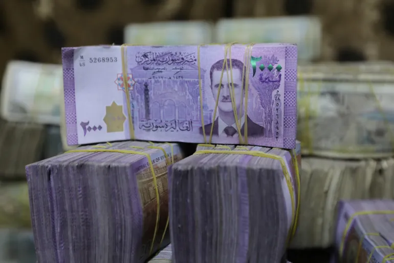 سوريا تعتزم التخلص من عملة الأسد وحذف صفرين