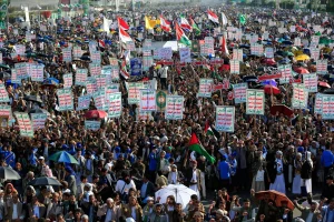 اليمن: هل انتهى موسم استثمار الحوثيين مأساة غزة؟ هكذا استخدموا أحداث غزة لقمع المطالبين بالمرتبات وكسب المزيد من الأتباع