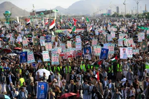 اليمن: تقرير حقوقي.. الحوثيون حولوا المساجد ثكنات ومراكز تجنيد