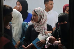 منظمة الصحة تطالب بفتح دائم للممرات الطبية لإخراج المرضى من غزة