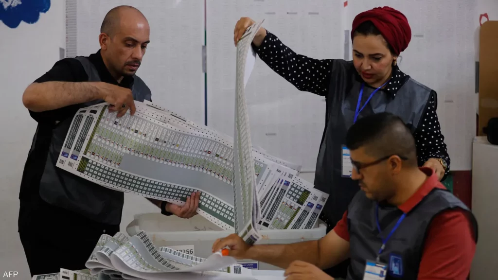 العراق.. الإعلان عن النتائج النهائية للانتخابات التشريعية وقائمة رئيس الوزراء محمد شياع السوداني تتصدر بحصولها على 46 مقعدا