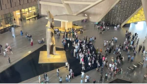 رفع قيمة تأشيرة الدخول إلى مصر... هل يؤثر على تدفقات السياحة؟