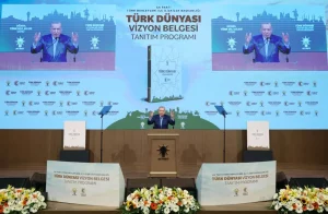 إردوغان يؤكد مُضيَّ «العمال الكردستاني» في التخلص من أسلحته