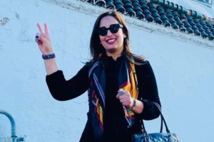 الشرطة التونسية توقف المعارضة البارزة شيماء عيسى تنفيذاً لحكم بالسجن 20 عاماً