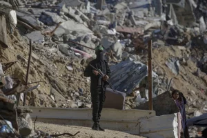 مصر وقطر تأملان الانتقال إلى المرحلة الثانية من اتفاق وقف النار في غزة تشمل نزع سلاح «حماس» وإقامة سلطة انتقالية ونشر قوة دولية لحفظ الاستقرار