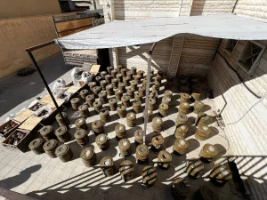 سوريا تعلن مقتل شخص خلال ضبط شحنة ألغام معدّة للتهريب إلى حزب الله في لبنان «1250 لغماً حربياً مجهزاً بصواعق»