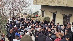 بالحزن والغضب... تشييع جثماني أحمد المير وابنته أليسار ضحيتي انهيار المبنى في طرابلس
