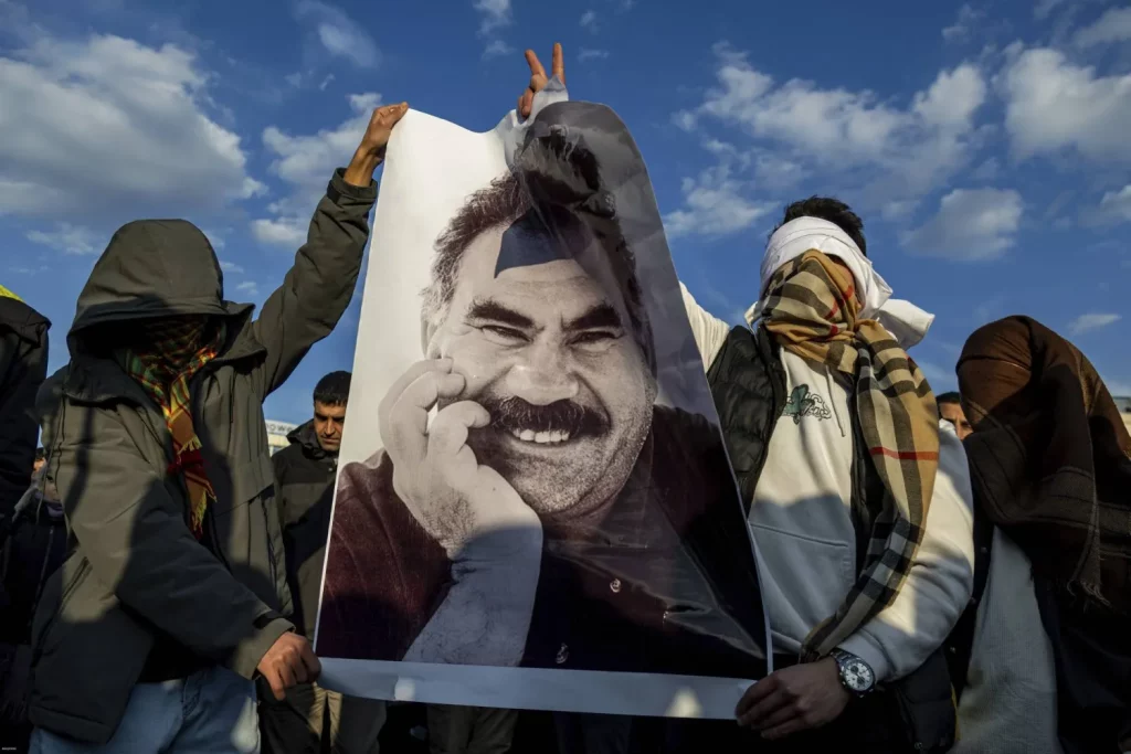 تركيا: حليف إردوغان يكرر المطالبة بإطلاق سراح أوجلان