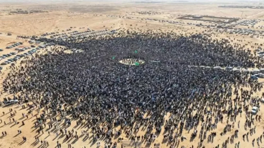 في أول تعليق لعائلة القذافي: جنازة سيف الإسلام تعكس حضوره الشعبي في ليبيا