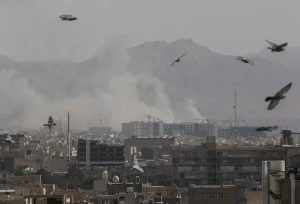 مصادر: مقتل وزير الدفاع الإيراني وقائد «الحرس الثوري» في الغارات الإسرائيلية
