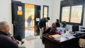 أكثر من مليون ناخب فلسطيني يشاركون بالانتخابات المحلية نهاية أبريل