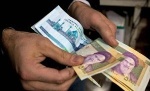 النظام الإيراني يقود الشعب نحو الفقر… والاقتصاد نحو الإنهيار