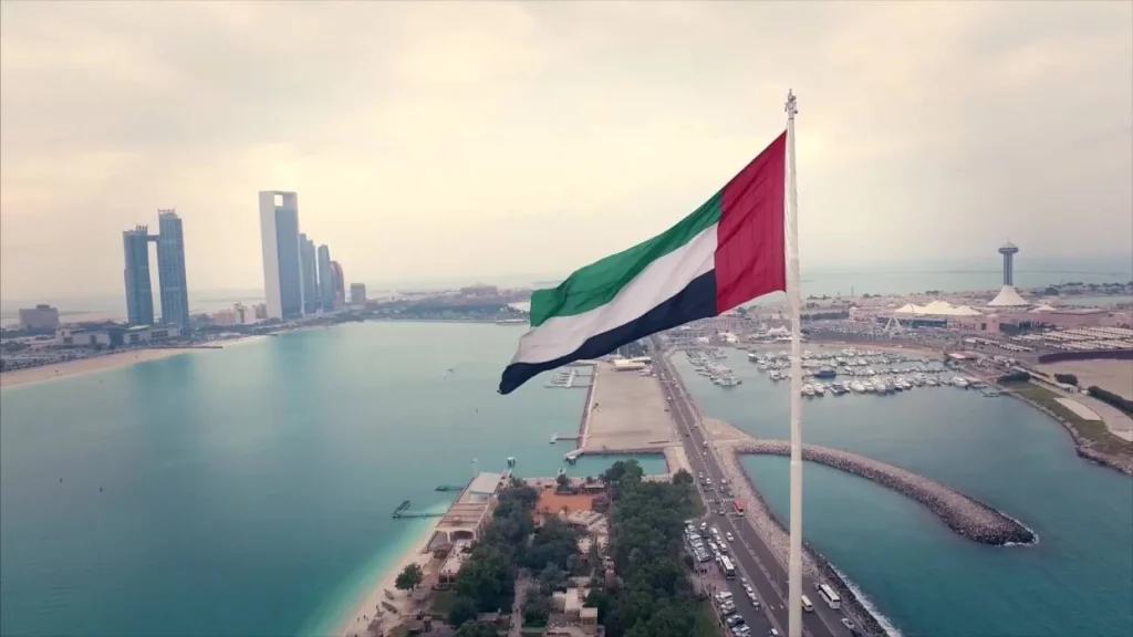 الإمارات تدرج 21 فرداً وكياناً مرتبطين بـ«حزب الله» على قائمة الإرهاب