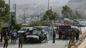 لبنان: 12 قتيلا في 7 غارات إسرائيلية استهدفت سيارات اليوم