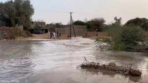 ليبيا.. السيول تقطع الاتصالات والإنترنت عن "الجنوب"