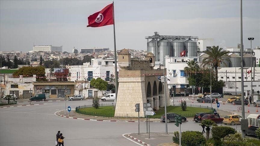 تونس.. انطلاق إضراب عام بقطاع البنوك للمطالبة بزيادة الأجور