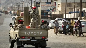 معارك بين الجيش اليمني والحوثيين جنوب وغرب اليمن