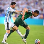 «فيفا» يعاقب حكم فيديو مباراة الأرجنتين والجزائر