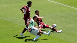 منتخب قطر ينتزع التعادل من سويسرا 1-1 في الوقت القاتل