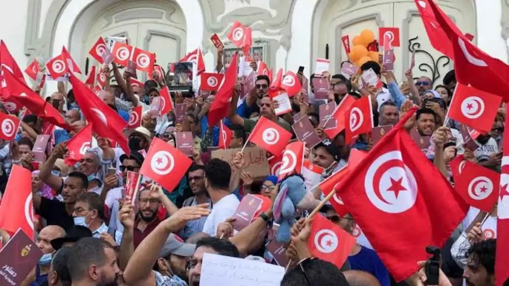 تونس.. دعوات للتظاهر رفضًا للعنصرية ودفاعًا عن "الكرامة الإنسانية"