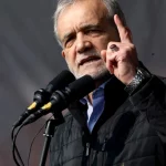 بزشكيان والزيدي يصلان إلى النجف لاستقبال جثمان المرشد الإيراني الراحل علي خامنئي