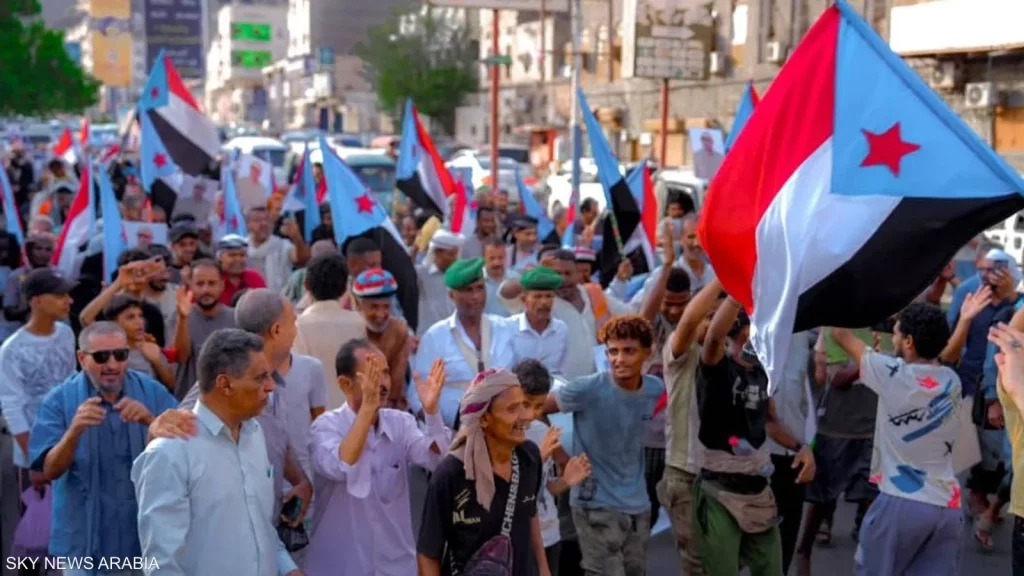 اليمن.. احتجاجات جنوبية رفضا لتمكين الحوثيين