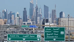 الجيش الكويتي يعلن التصدي مجددا لهجمات إيرانية بالمسيرات